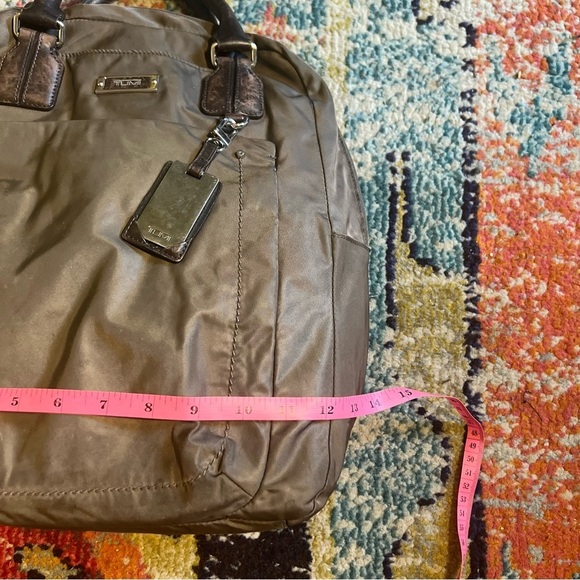 TUMI nylon backpack travel bag olive green - Picture 9 of 10